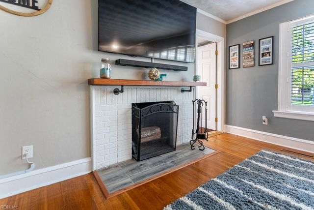 309 Mimosa DR, Newport News, VA 23606