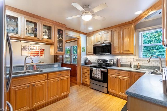 309 Mimosa DR, Newport News, VA 23606