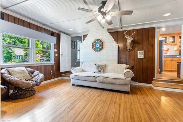 309 Mimosa DR, Newport News, VA 23606