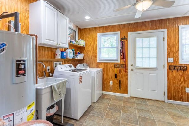 309 Mimosa DR, Newport News, VA 23606
