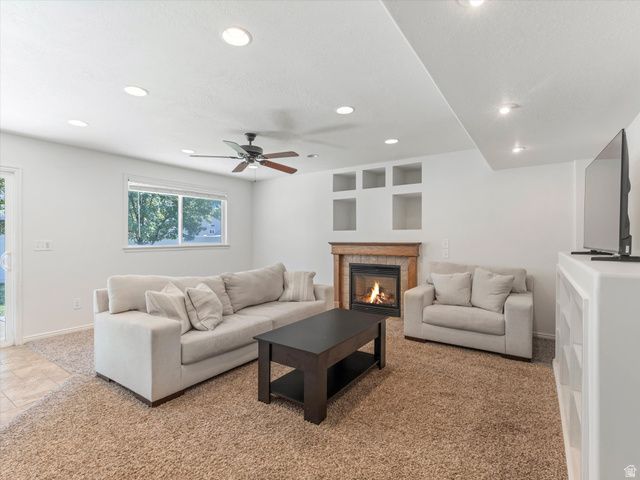 991 W OLDHAM DR, North Salt Lake, UT 84054