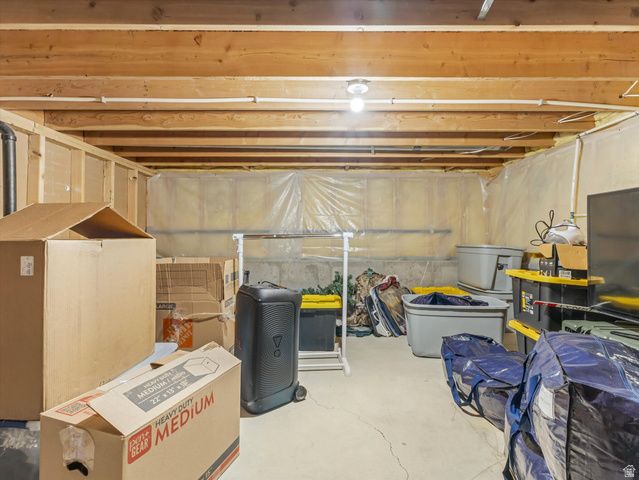 991 W OLDHAM DR, North Salt Lake, UT 84054