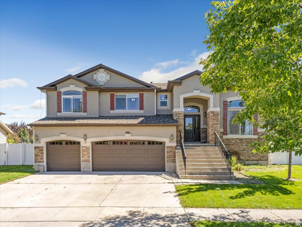 991 W OLDHAM DR, North Salt Lake, UT 84054 — exterior