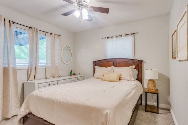 2012 Bradford Drive, Arlington, TX 76010