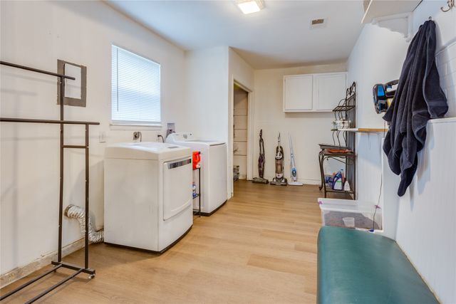 2012 Bradford Drive, Arlington, TX 76010