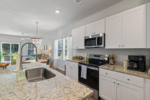 1141 Windy Grove Lane SW, Ocean Isle Beach, NC 28469