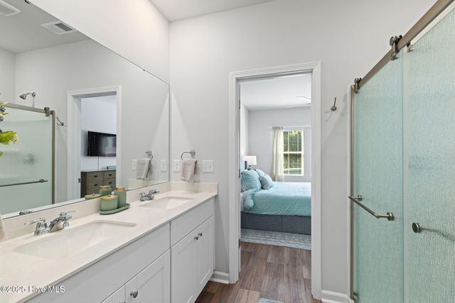 1141 Windy Grove Lane SW, Ocean Isle Beach, NC 28469