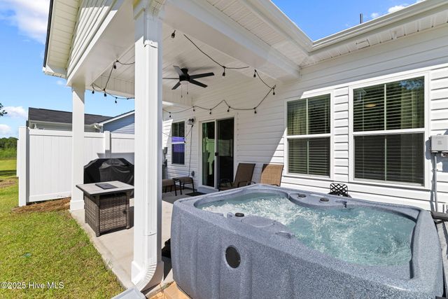 1141 Windy Grove Lane SW, Ocean Isle Beach, NC 28469