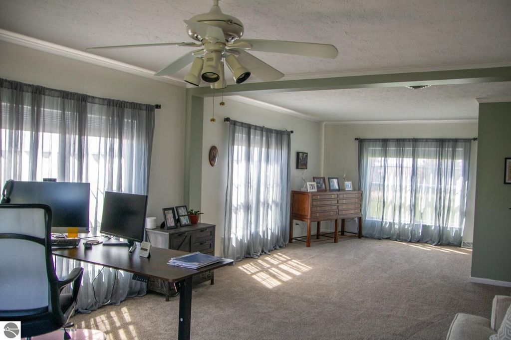 Image 33 of property listing at 5557 E Pleasant Valley Road, Shepherd, MI 48883