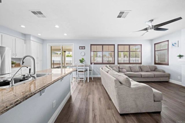 33673 Poppy Lane, Murrieta, CA 92563