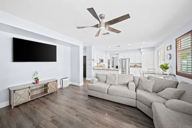 33673 Poppy Lane, Murrieta, CA 92563