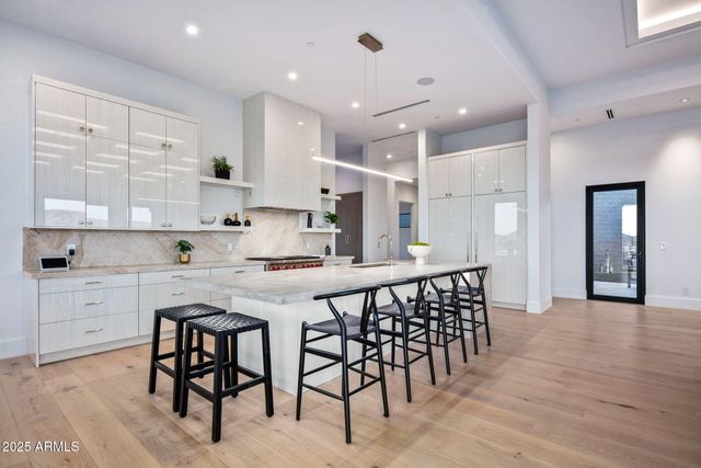 4880 E LONE MOUNTAIN Road N, Cave Creek, AZ 85331