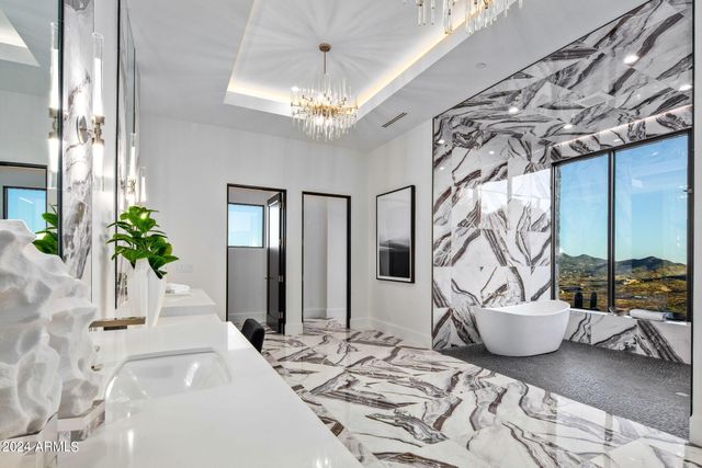 4880 E LONE MOUNTAIN Road N, Cave Creek, AZ 85331