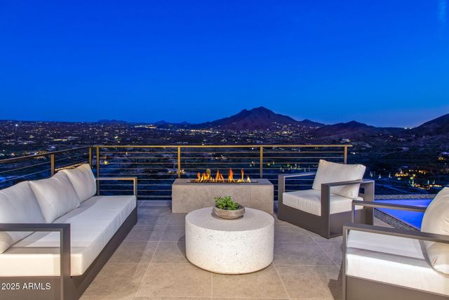 4880 E LONE MOUNTAIN Road N, Cave Creek, AZ 85331