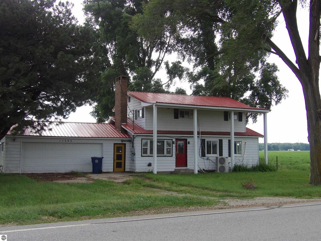 Image 2 of property listing at 11500 N State, St Louis, MI 48880
