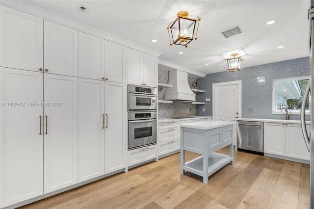 1550 Taragona Dr 0, Coral Gables, FL 33134