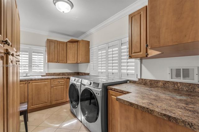 1550 Taragona Dr 0, Coral Gables, FL 33134