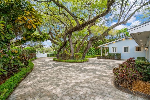 1550 Taragona Dr 0, Coral Gables, FL 33134