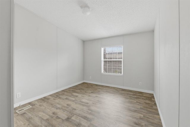 210 Nassau Lane, Point Blank, TX 77364