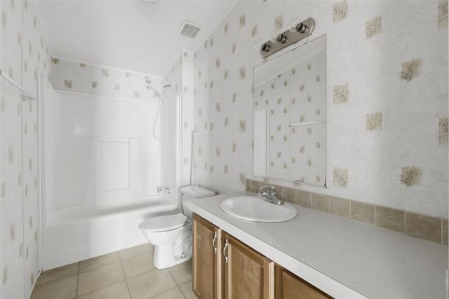 210 Nassau Lane, Point Blank, TX 77364