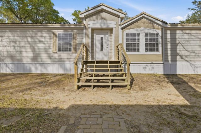 210 Nassau Lane, Point Blank, TX 77364