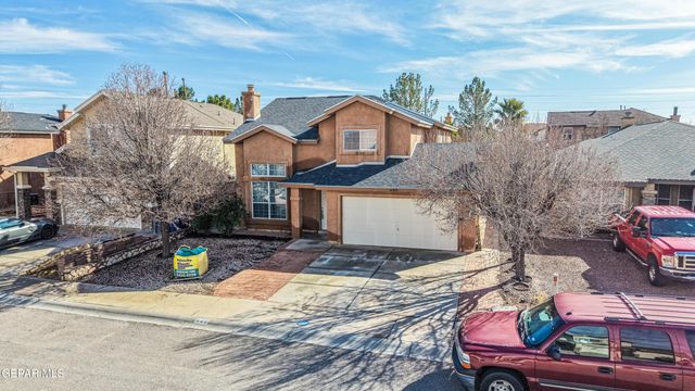680 ALICE WALTER Court, El Paso, TX 79932