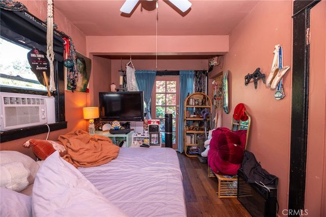 2111 Aaron Street, Los Angeles, CA 90026