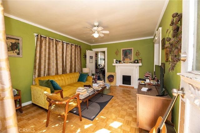 2111 Aaron Street, Los Angeles, CA 90026