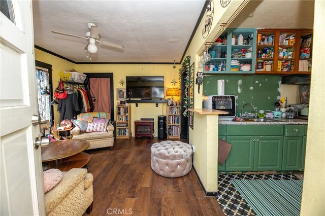 2111 Aaron Street, Los Angeles, CA 90026