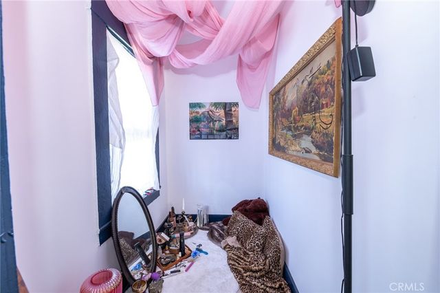 2111 Aaron Street, Los Angeles, CA 90026