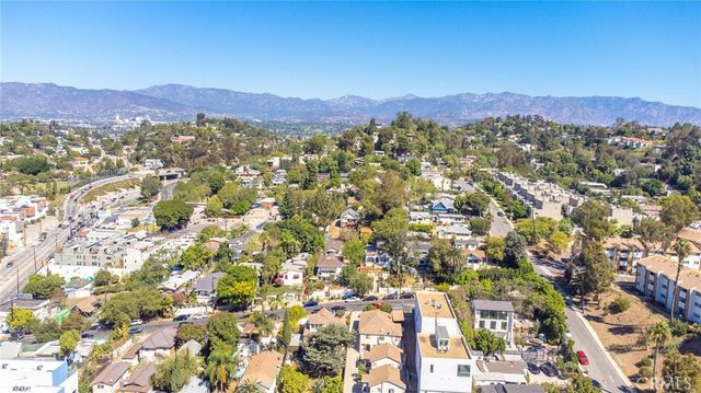 2111 Aaron Street, Los Angeles, CA 90026