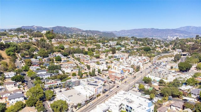 2111 Aaron Street, Los Angeles, CA 90026