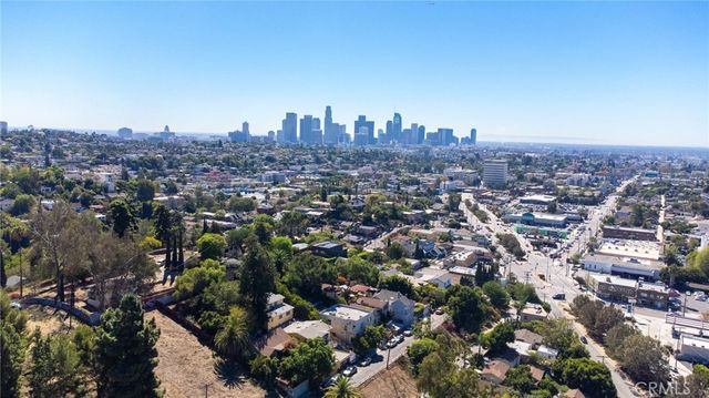 2111 Aaron Street, Los Angeles, CA 90026