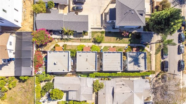 2111 Aaron Street, Los Angeles, CA 90026