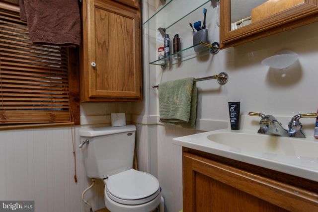 1016 BLUE RIDGE RD, Harrisburg, PA 17110