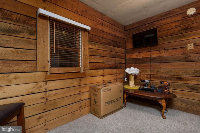 1016 BLUE RIDGE RD, Harrisburg, PA 17110