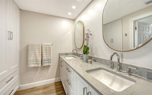 800 N TAMIAMI TRAIL 312, Sarasota, FL 34236