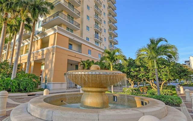 800 N TAMIAMI TRAIL 312, Sarasota, FL 34236