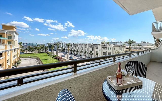 800 N TAMIAMI TRAIL 312, Sarasota, FL 34236