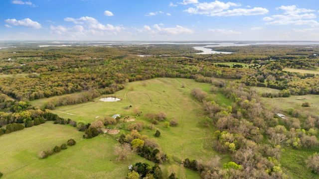 3647 County Road 265, Collinsville, TX 76233