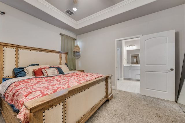 404 W Rochester Street, Terrell, TX 75160