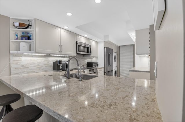 2687 N Ocean Boulevard G403, Boca Raton, FL 33431