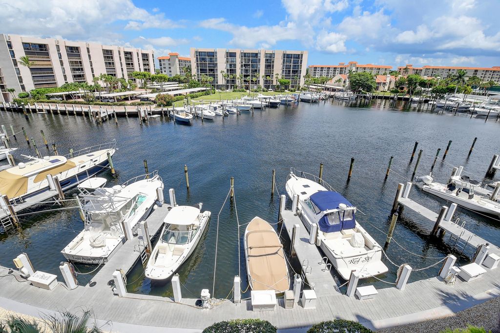2687 N Ocean Boulevard G403, Boca Raton, FL 33431