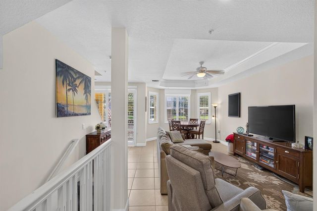 11812 Valencia Gardens Avenue, Palm Beach Gardens, FL 33410