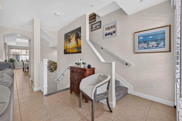 11812 Valencia Gardens Avenue, Palm Beach Gardens, FL 33410