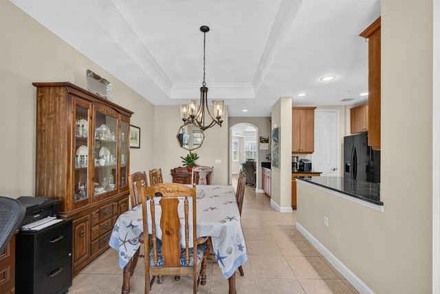 11812 Valencia Gardens Avenue, Palm Beach Gardens, FL 33410