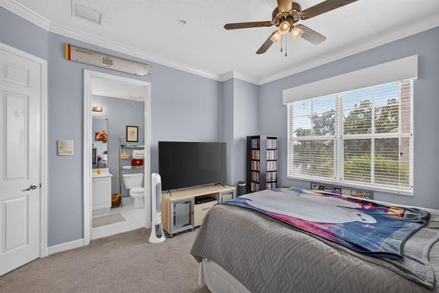 11812 Valencia Gardens Avenue, Palm Beach Gardens, FL 33410