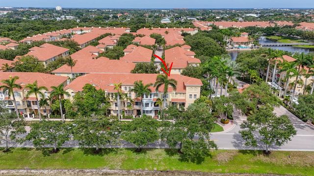 11812 Valencia Gardens Avenue, Palm Beach Gardens, FL 33410