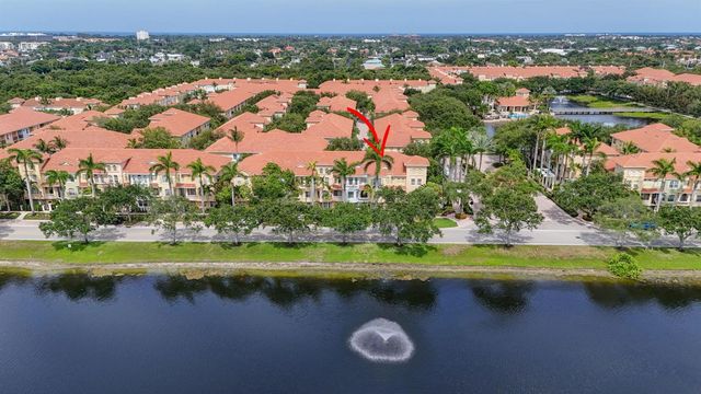 11812 Valencia Gardens Avenue, Palm Beach Gardens, FL 33410