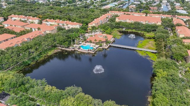 11812 Valencia Gardens Avenue, Palm Beach Gardens, FL 33410